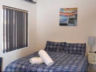 Geraldton Hotel | Sails Motel Geraldton
