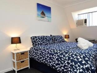 Geraldton Hotel | Sails Motel Geraldton