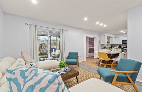 Pinellas Park House | Saint Pete Beach Heated Pool Gameroom/Mini theatre