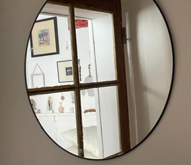 Apt Apartment | Sainte Anne