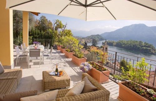 Sala Comacina Apartment | SALA COMACINA APARTMENT NO 1-SLEEPS 10 by Italian Apartments