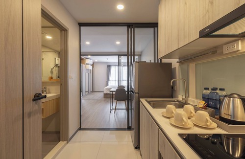 Salaya Hotel | Salaya One Hotel & Service Apartment