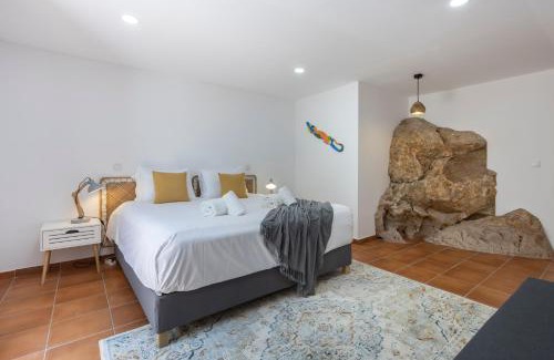 Figueira Villa | Salema Family Home