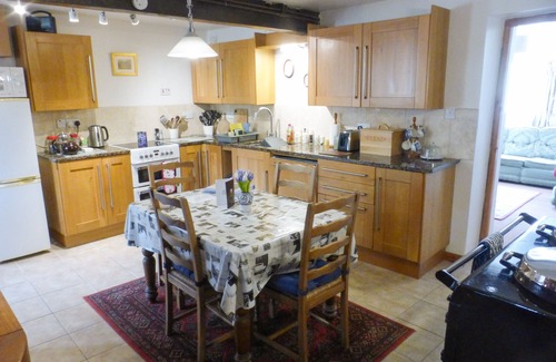 Kirkby Stephen Cottage | SALLY END, pet friendly, character holiday cottage in Ravenstonedale