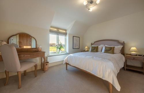 Ringstead House | Saltings House
