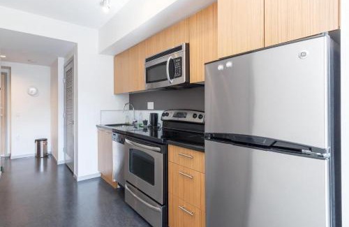 Downtown Victoria Apartment | Saltwind Stay