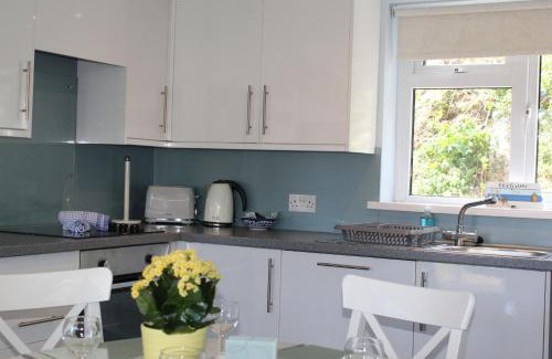 Seaton House | Salty Air - Mount Brioni