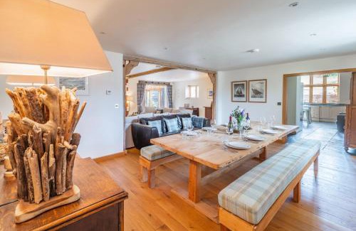 Salthouse House | Salty Bottom