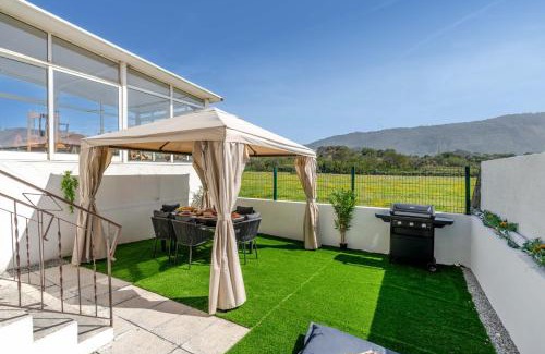 Carreco Apartment | Salty Escape by Portugal Active
