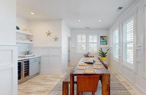 Wilmington Beach House | Salty Escape