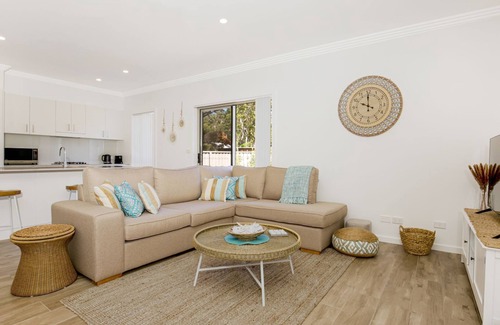 Callala Beach House | Salty Shores Jervis Bay - 3 Mins to Beach