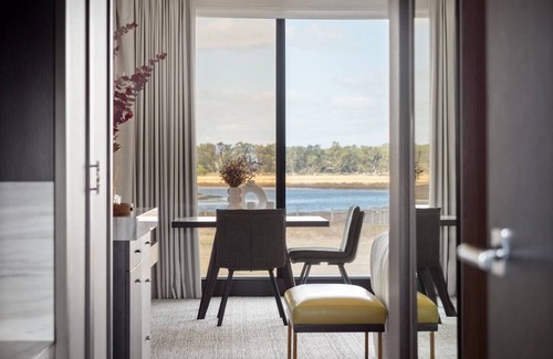Wonnerup Ski Chalet | Samphire Chalet Banksia A Serene Natural Beauty