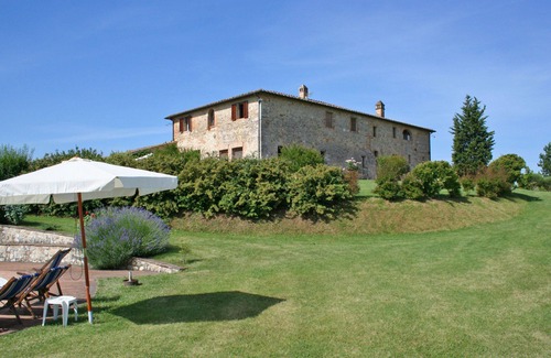 Monteroni d'Arbia Apartment | San Donnino 1 - Vacation Rental with swimming pool near Siena, Tuscany