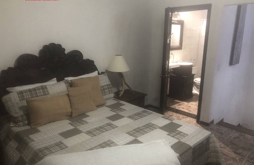 San Gabriel Apartment | San Gabriels House at Chapalita Neighborhood
