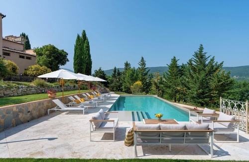 Radicondoli Villa | San Lorenzo a Montalbano: A Timeless Tuscan Retreat