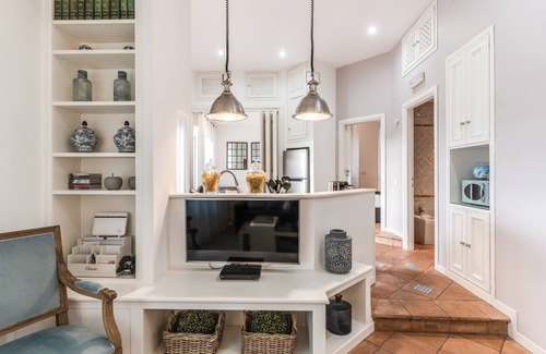 Quartiere XIII Aurelio Apartment | SAN PIETRO LUXURY APARTMENT downtown, wifi and metro