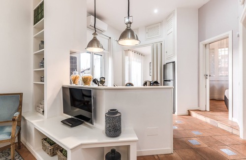 Quartiere XIII Aurelio Apartment | SAN PIETRO LUXURY APARTMENT downtown, wifi and metro