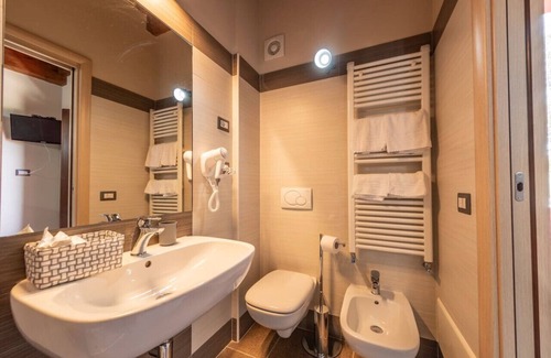 Cassano Irpino Bed & Breakfast | Sanbarto the House of the Village - Q