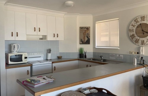Caloundra Apartment | SANCTUARY SHORES UNIT 5