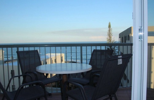 Caloundra Apartment | SANCTUARY SHORES UNIT 5