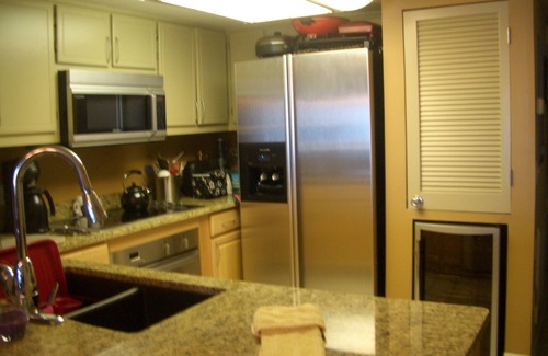 Sunnyside House | Sand and Ocean! Beach is beautiful. Come in, cool off with jetted shower or tub.