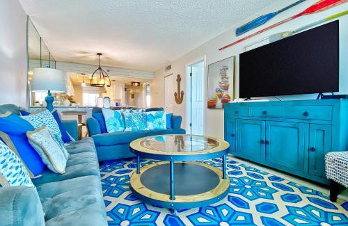 Indian Shores Hotel | Sand Castle I 702