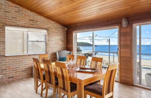 Mollymook Beach House | Sand Castles