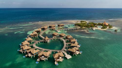 Montego Bay Resort | Sandals Royal Caribbean All Inclusive Resort & Private Island - Couples Only