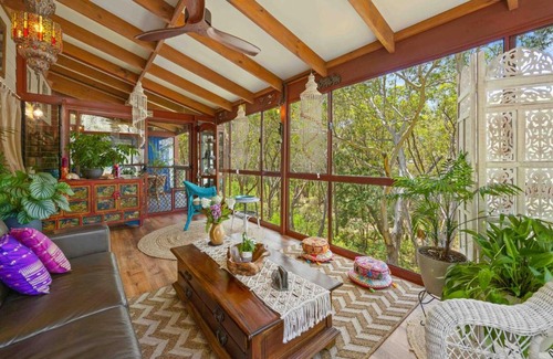 Dunbogan House | Sandalwood
