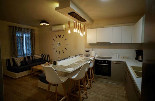 Koutouloufari Apartment | Sandika apartment 6. The right place to be!