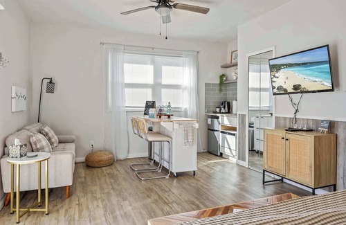 Satellite Beach Apartment | Sandpiper 𓇼 Studio Across From Beach!