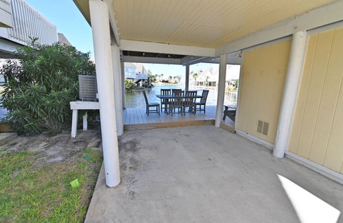 Holiday Isle Apartment | Sandpiper Cove Beach Villa 9