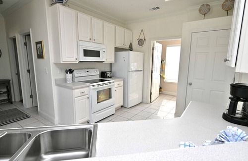 Holiday Isle Apartment | Sandpiper Cove Unit 4206 2 Bedroom 2 Bathroom Overlooking Canal