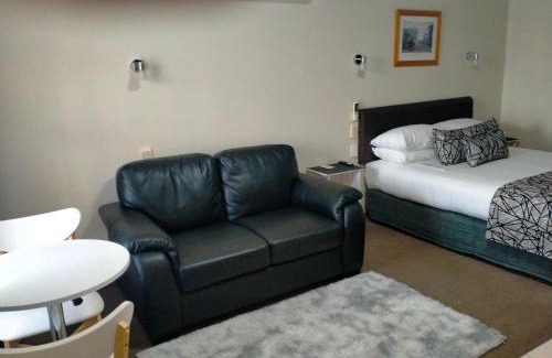 Armidale City Centre Hotel | Sandstock Motor Inn Armidale