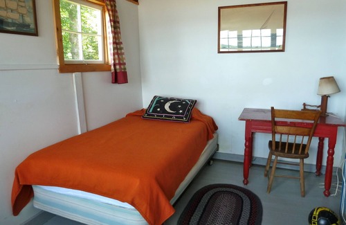 Derby Cottage | Sandy beach cottage in Northeast Kingdom