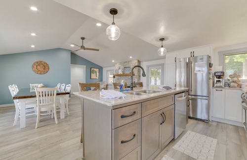 Higgins Lake House | Sandy Bottoms.Higgins Lake 3 bedroom + Detached Bunkhouse
