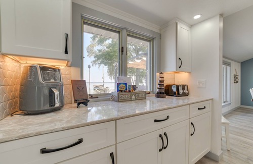 Higgins Lake House | Sandy Bottoms.Higgins Lake 3 bedroom + Detached Bunkhouse