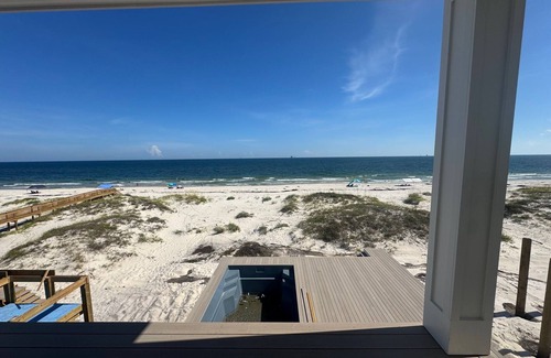 Southpointe House | Sandy Crax ~ 8 Bedroom ~ Private Pool ~ Sleeps 26
