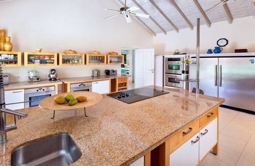 Sandy Lane Villa | Sandy Lane Villa Close To The Beach And Holetown - Perfect For Large Groups