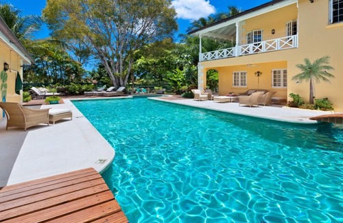 Sandy Lane Villa | Sandy Lane Villa Close To The Beach And Holetown - Perfect For Large Groups