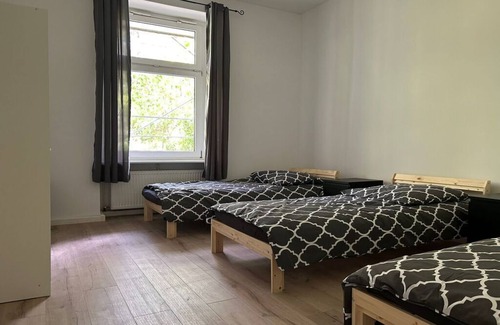 Rott Apartment | Sanierter Altbau - Modern und Zentral