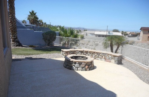 Residential Estates House | Santa Fe Lake Escape