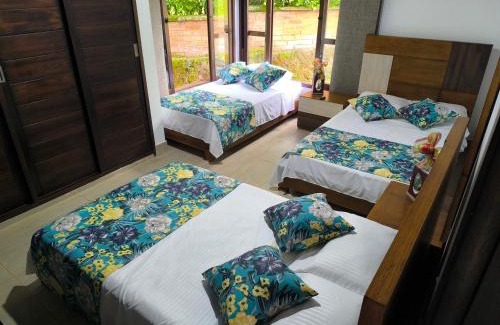 Armenia House | Santa Isabel Campestre