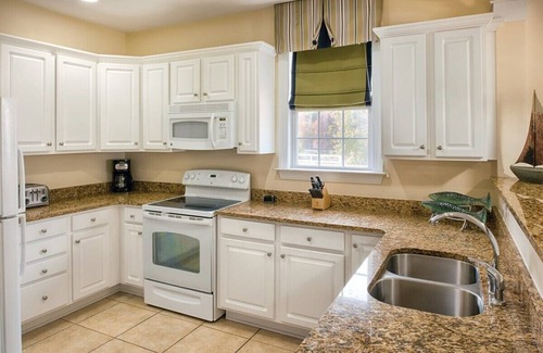 Santee Condo | Santee Condo: 2BR/2BA, 3 Beds