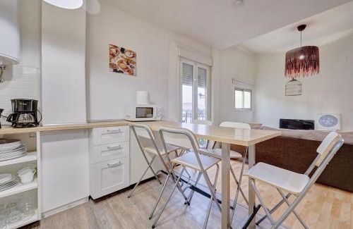 Haro Apartment | Santo Tomás D