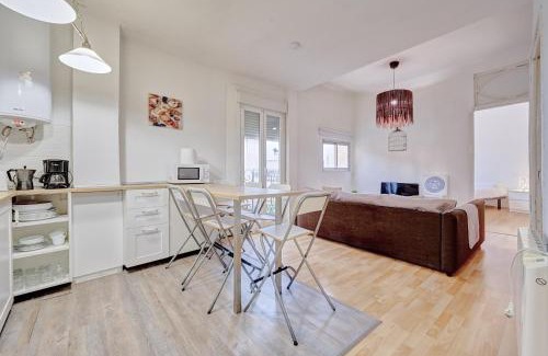 Haro Apartment | Santo Tomás D