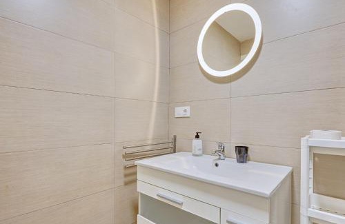 Haro Apartment | Santo Tomás I