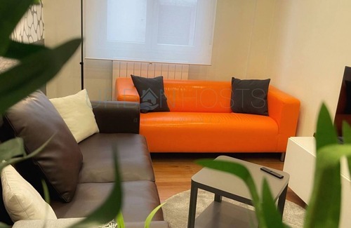 Santutxu Apartment | Santuchu comfortable and functional urban apartment