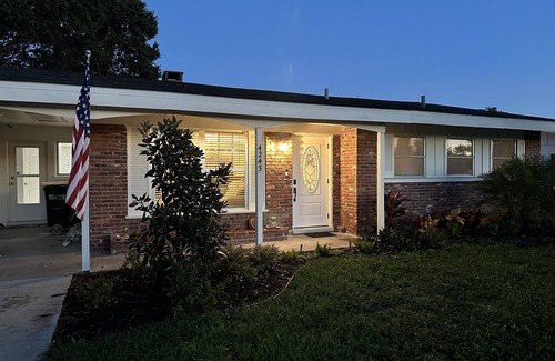 South Gate Ridge House | Sarasota house near Siesta Key