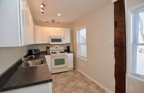 Saratoga Springs House | Saratoga Springs Duplex - Walk to Downtown